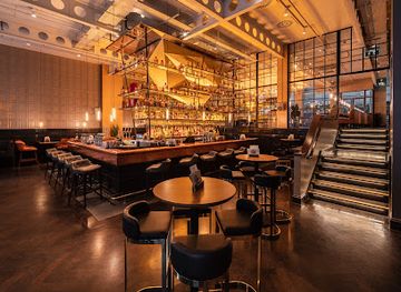 united-kingdom/surrey/bar/the-alchemist-bevis-marks