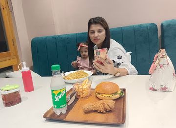 bhutan/mongar-district/bar/antilia-grand-nite-hotel