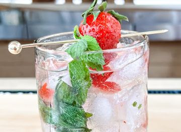 massachusetts/plymouth-county/bar/brews-and-cips