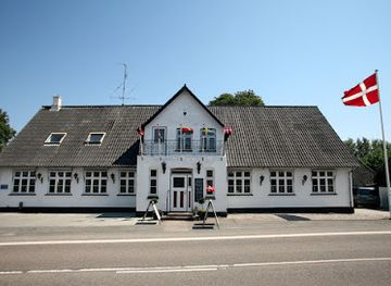 denmark/langeland/restaurant/landevejskroen-lindelse-tidl-lindelse-kro