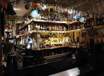 united-kingdom/glasgow/bar/tiki-bar-kitsch-inn