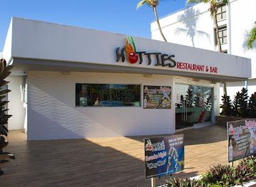 puerto-rico/san-juan/isla-verde/bar/hotties-restaurant-bar