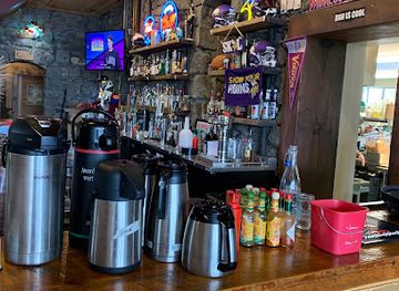 oregon/wallowa-county/bar/z-s-bbq-lostine-tavern
