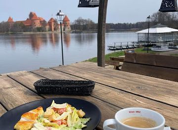 lithuania/trakai-island-castle/bar/karaliskas-sodas