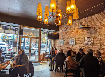 64 Taphouse & Bar