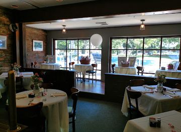 massachusetts/mount-greylock-state-reservation/bar/patrick-s-pub