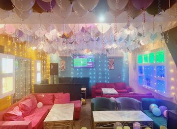 cameroon/yaounde/bar/phinou-lounge