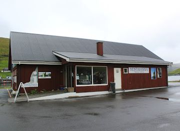 faroe-islands/vestmanna/bar/vestmanna-tourist-centre