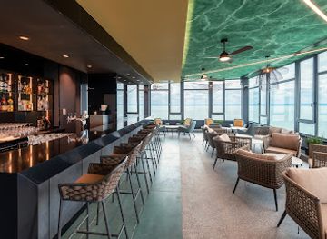 hungary/transdanubia/bar/skyrose-bar-a-balaton-tetejen