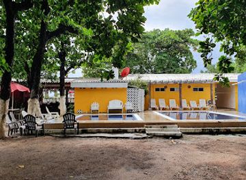 el-salvador/los-cobanos-beach/bar/hostal-y-restaurante-marsolie
