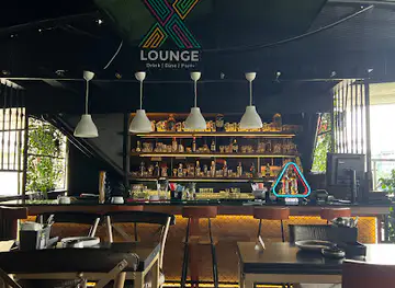 X Lounge Pub