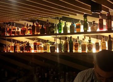 philippines/manila/bar/oto