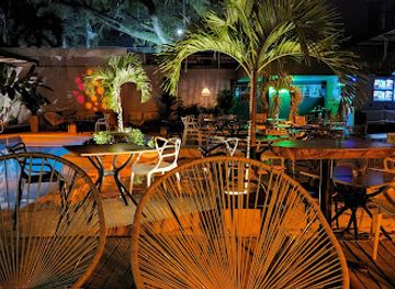 colombia/cali/ciudad-jardin/bar/papagayo-gastrobar