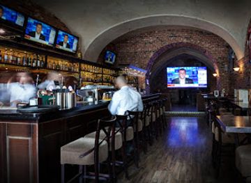 poland/krakow/stare-miasto-old-town/bar/pub-polski