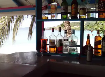 La Playa Beach Bar & Bistro