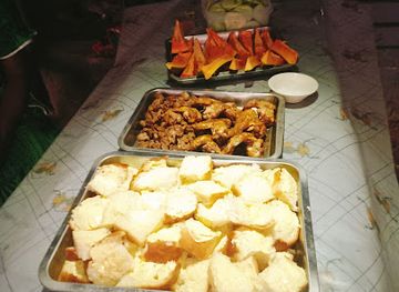 vanuatu/efate/bar/manlang-kava-bar