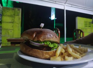 sri-lanka/anuradhapura-district/bar/anu-cafe-and-juice-bar