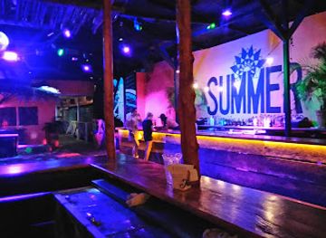 panama/bocas-del-toro/bar/iguana