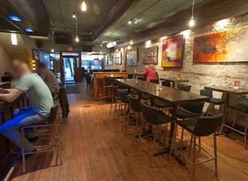 canada/okanagan/bar/nv-kitchen-bar