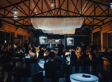 vietnam/buon-ma-thuot/bar/nga-6-pub