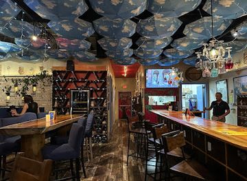 florida/fort-lauderdale-beach/bar/chez-vincent-wine-bar