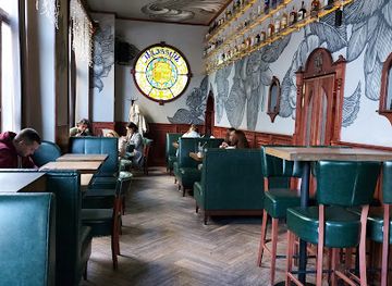 ukraine/ternopil/bar/pasazh-adlera-13