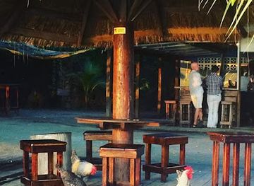 saint-vincent-and-the-grenadines/saint-david/bar/flowt-beach-bar