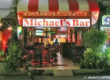 Michel Angelo’s Bar, Lounge and Diner
