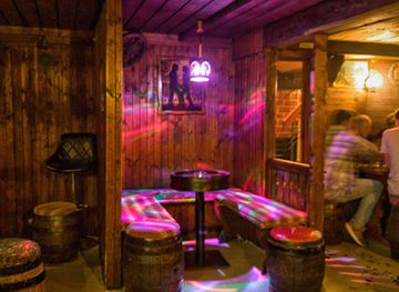 germany/hohenzollern-castle/bar/club-kate