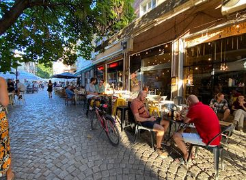 bulgaria/central-southern-bulgaria/bar/anyway-social-bar