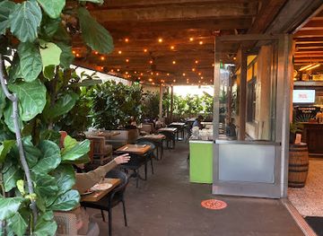 california/malibu/bar/cafe-habana