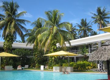 samoa/apia-waterfront/bar/aggie-grey-s