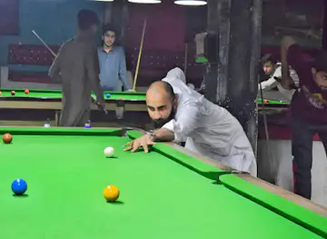 Deshan Snooker Club
