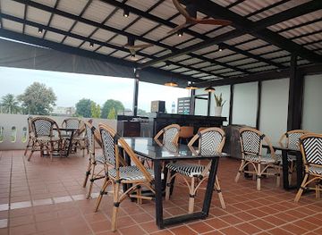 laos/savannakhet-province/bar/the-river-cafe-bar