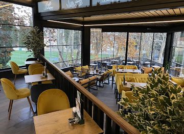 bosnia-and-herzegovina/mostar/bar/charlie-bar-snack