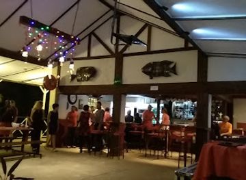 malawi/blantyre/bar/red-pub-grub