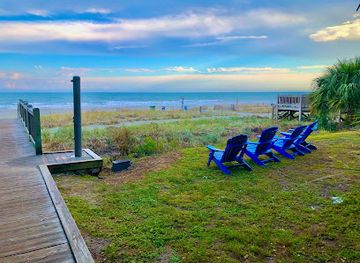 Bummz Beach Cafe