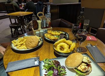 jersey/st-aubin-s-bay/bar/the-earl-grey