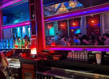 texas/college-station/bar/dragonfly