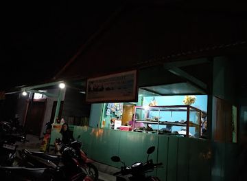 indonesia/maluku-islands/bar/rumah-makan-bunda-aru