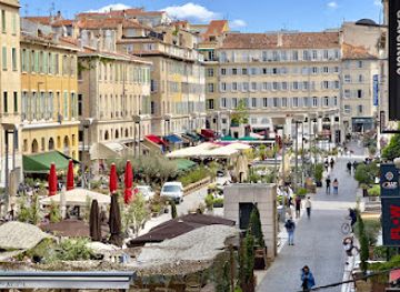 france/marseille/la-corniche/bar/l-unic-bar