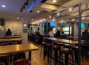 canada/halifax/quinpool-road/bar/the-brewery-by-quinns