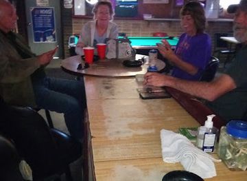 arkansas/ozark-national-forest/bar/mitchs-place