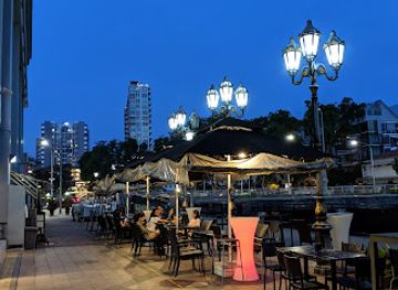 singapore/geylang/bar/merdandy-bar-cafe