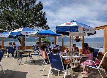 idaho/salmon-river/bar/lakefront-bar-grill