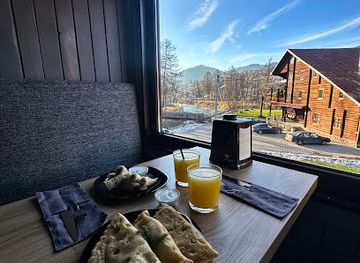 ukraine/hoverla-mountain/bar/pub-4-5-0