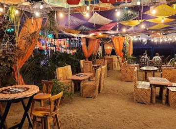 ecuador/manabi-region/bar/cheers-bar-grill