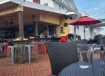 north-carolina/crystal-coast/bar/floyd-s-1921-restaurant-bar-catering