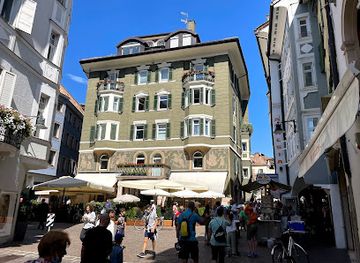 italy/south-tyrol/bar/salinas-lounge