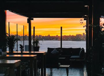 portugal/cascais/bar/liquid-lounge